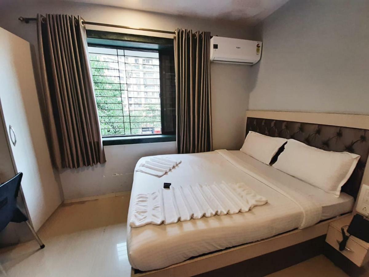 Hotel Royal Comfort Bombay Esterno foto